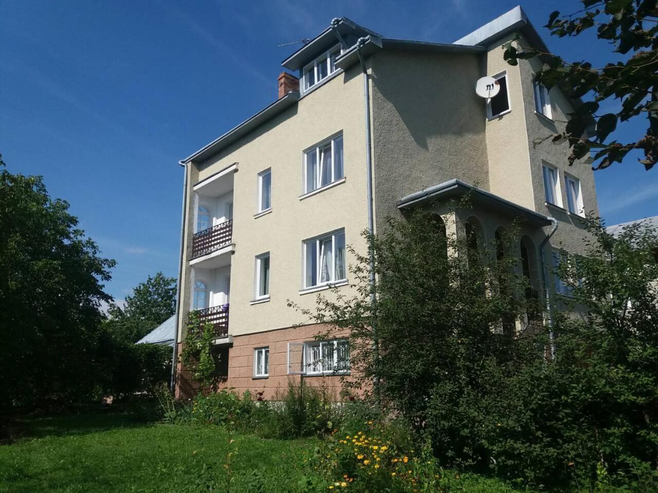 Hostynna Sadyba Lishnya Exterior photo